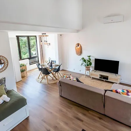 Charming Duplex On Marina * Quarteira