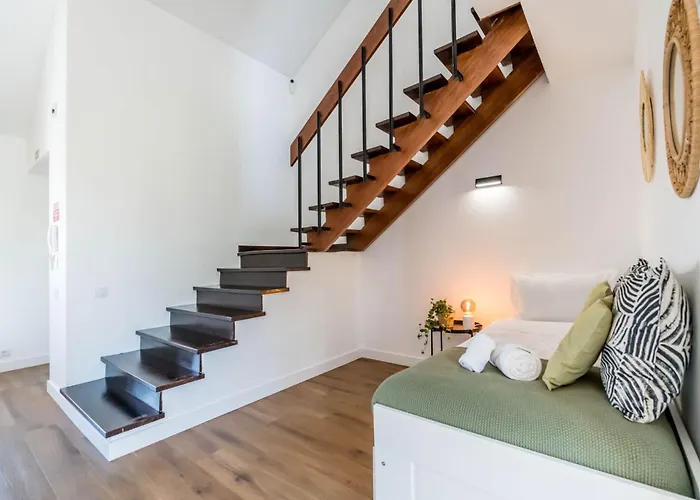Charming Duplex On Marina *